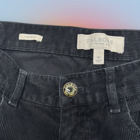 TALBOTS Women’s 4P Black Corduroy SIGNATURE BOOT Jeans - Picture 3 of 4